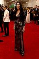 cher sparkles at met gala 2015 with marc jacobs 01