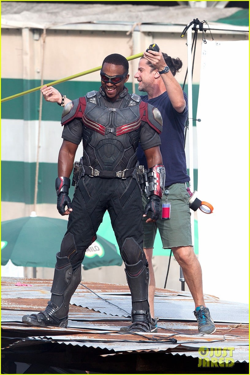 chris evans anthony mackie get to action captain america civil war 21