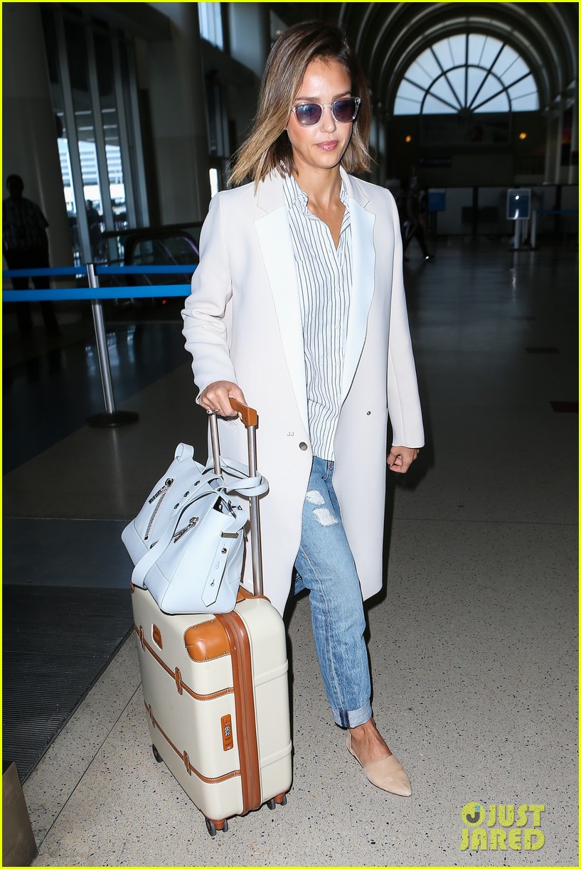 lady gaga jessica alba fly to la after met gala 10