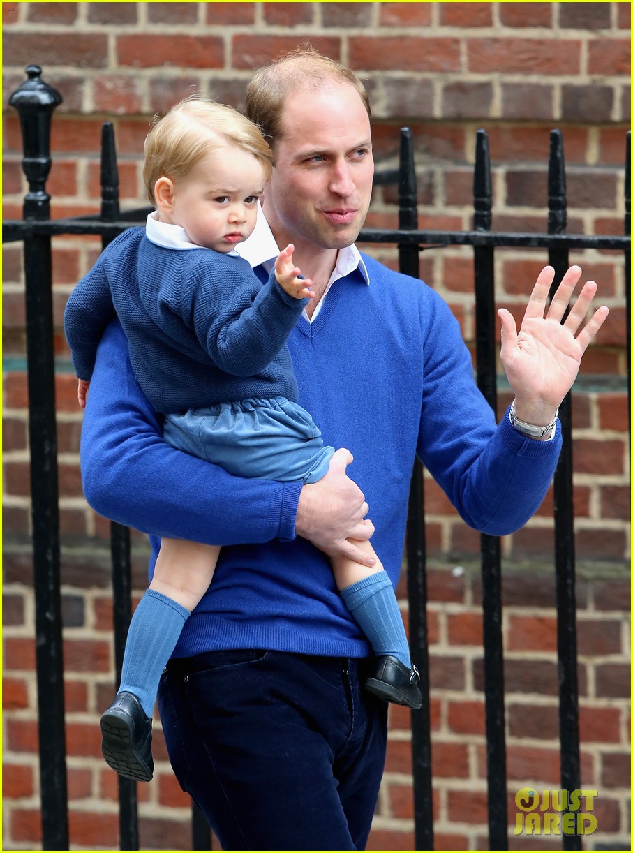 prince george visits his baby sister for the first time 023360702