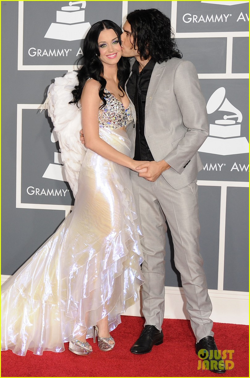 katy perry hasnt talked to russell brand in years 053378446