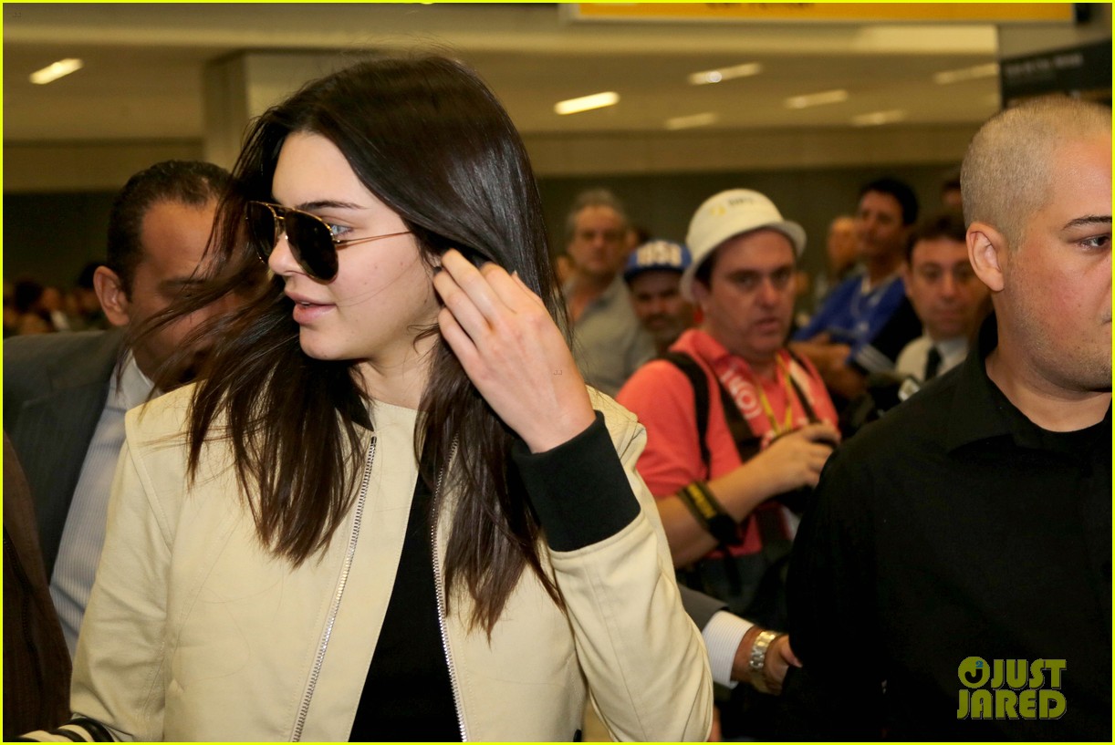kendall jenner sao paolo party airport 103381481