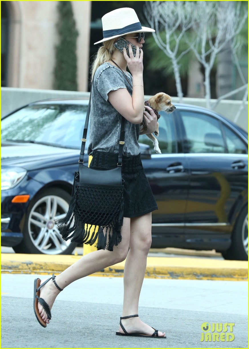 jennifer lawrence makes stop at rite aid with dog 083371216