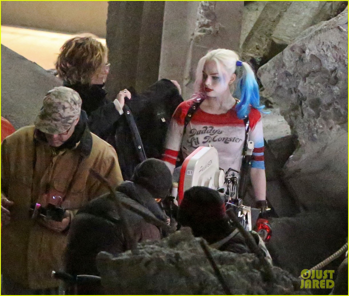 jared leto fights kisses margot robbie in suicide squad 07
