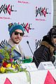 jared leto reindeer hat thirty seconds live 02