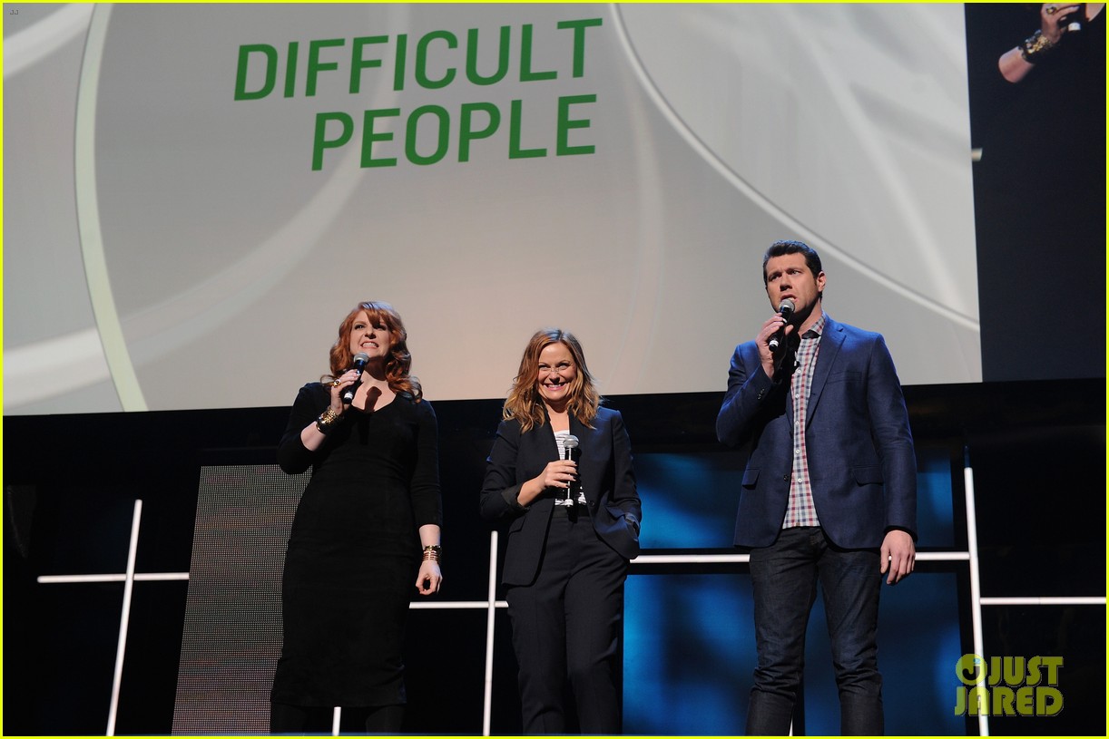 amy poehler james franco announce new shows at hulu 123359384