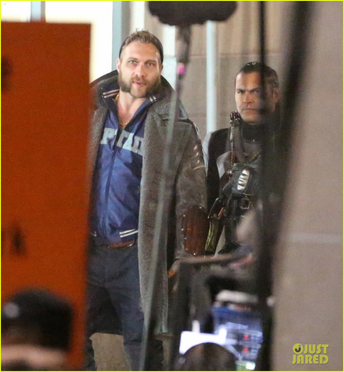suicide squad cast seen in costume on set 073362033