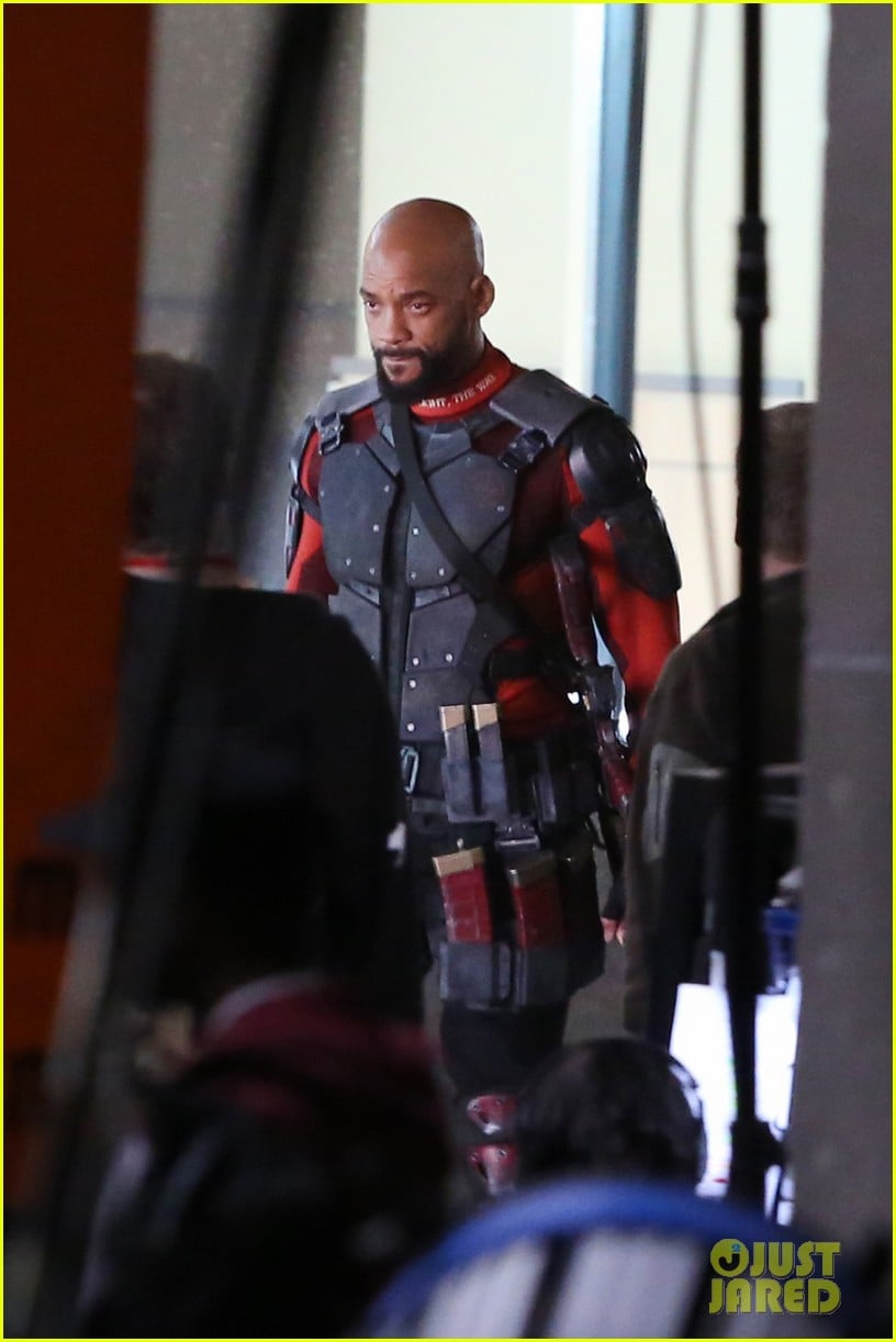 suicide squad cast seen in costume on set 09