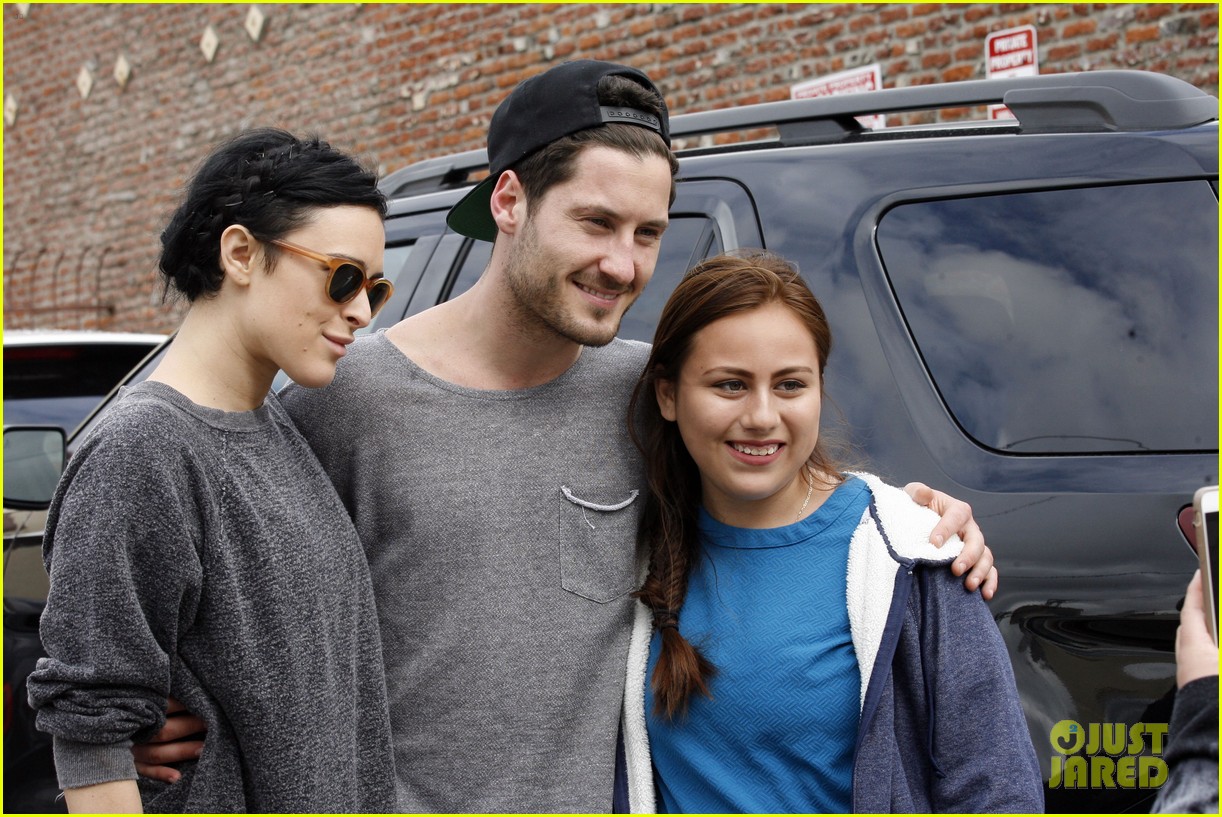 Rumer Willis & Val Chmerkovskiy To Debut Britney Spears' 'Toxic' During