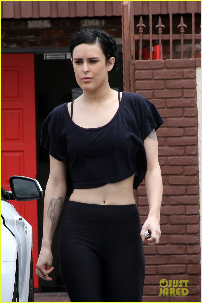 Rumer Willis & Val Chmerkovskiy To Debut Britney Spears' 'Toxic' During