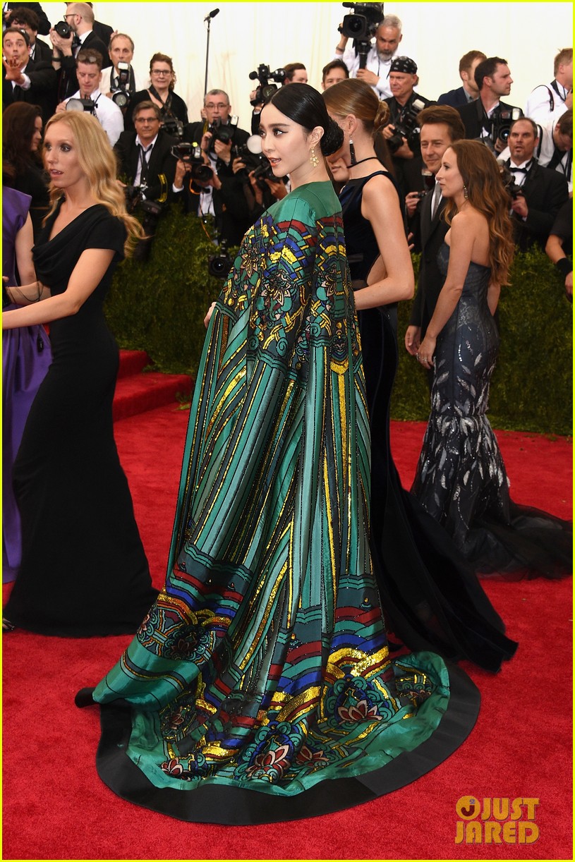 Ziyi Zhang & Liu Wen Get Stylish For Met Gala 2015: Photo 3363304 | 2015 Met  Gala, Fan Bingbing, Fei Fei Sun, Liu Wen, Met Gala, Ziyi Zhang Photos |  Just Jared: Entertainment News
