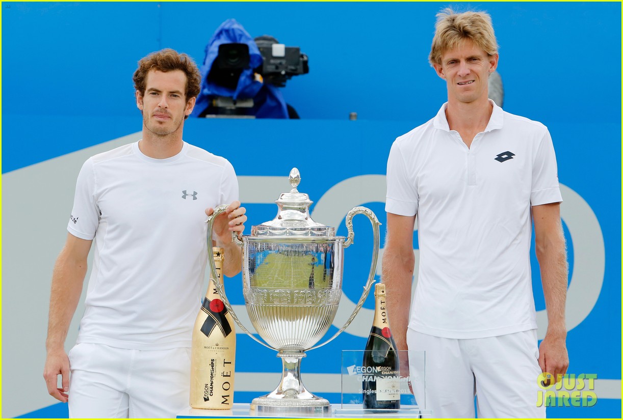 andy murray wins fourth queen club title 013398966