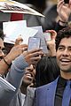 adrian grenier will respond if you call him vincent chase 20