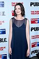 anne hathaway julianna margulies hubby keith lieberthal step out for the public 14