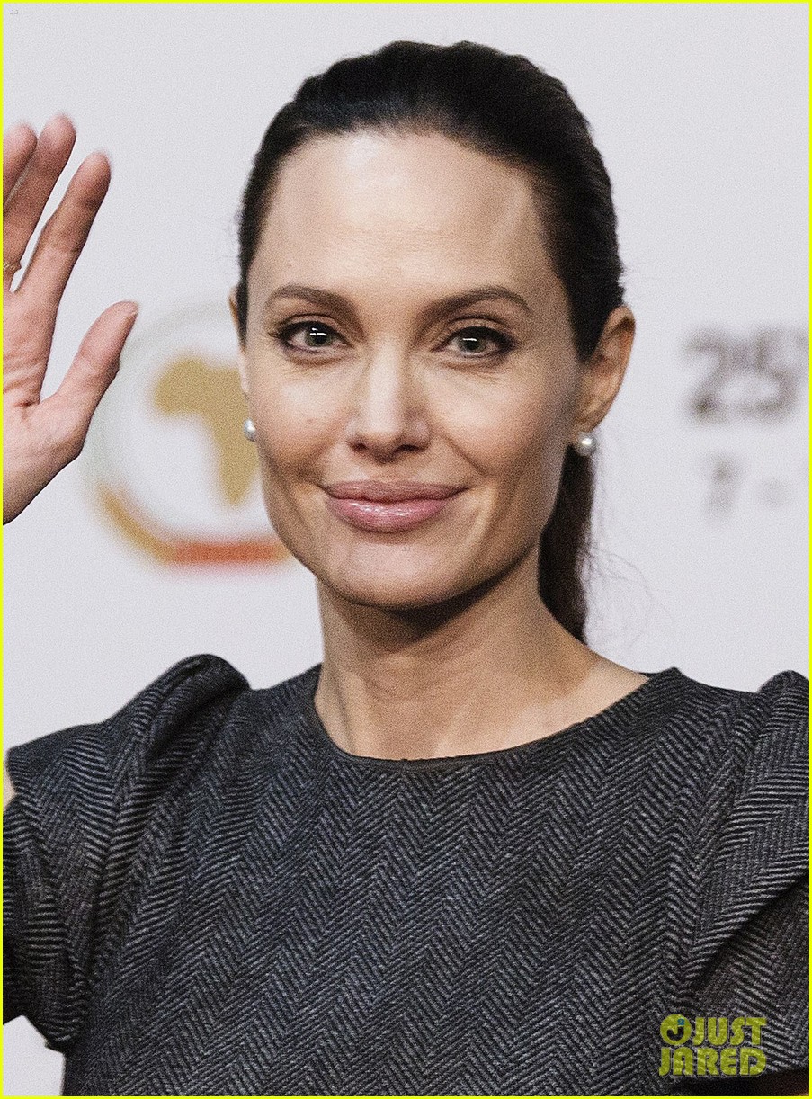 angelina jolie attends african union summit 02