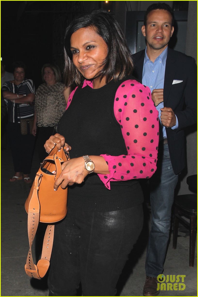 Mindy Kaling Gets Sweet Birthday Message From Ex BJ Novak Photo(01)