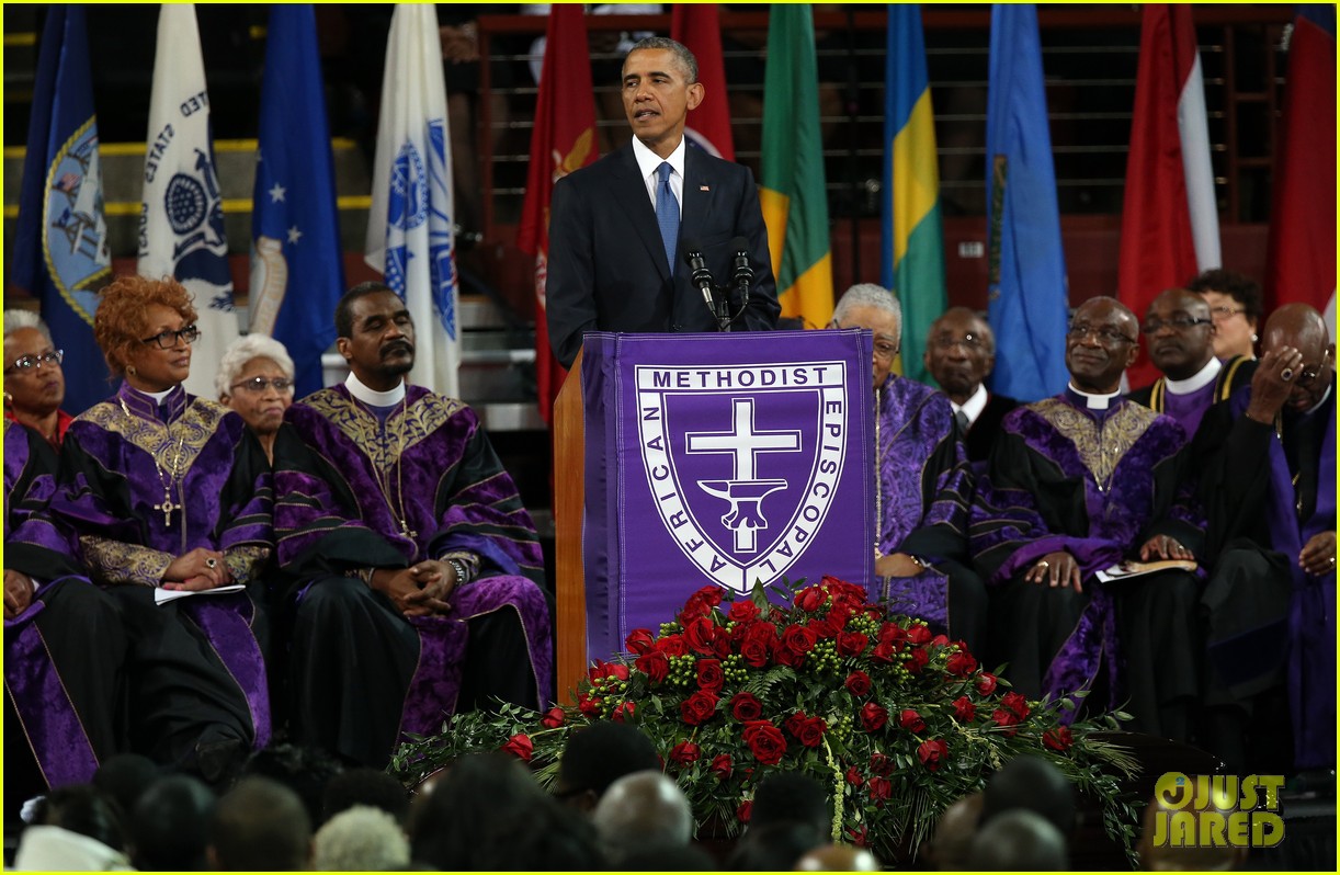 obama sings amazing grace during eulogy video 05