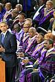 obama sings amazing grace during eulogy video 08