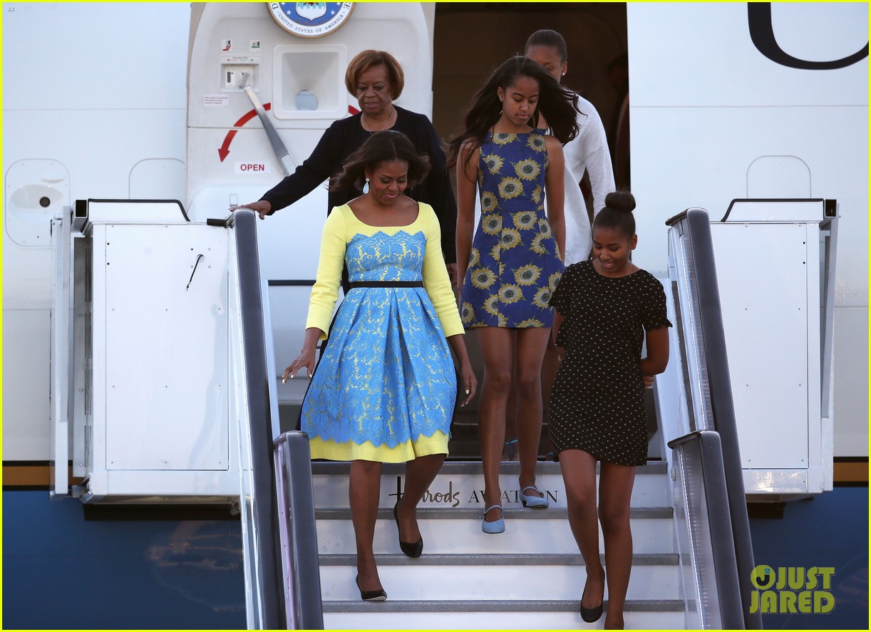 michelle obama jets to london for let girls learn 07