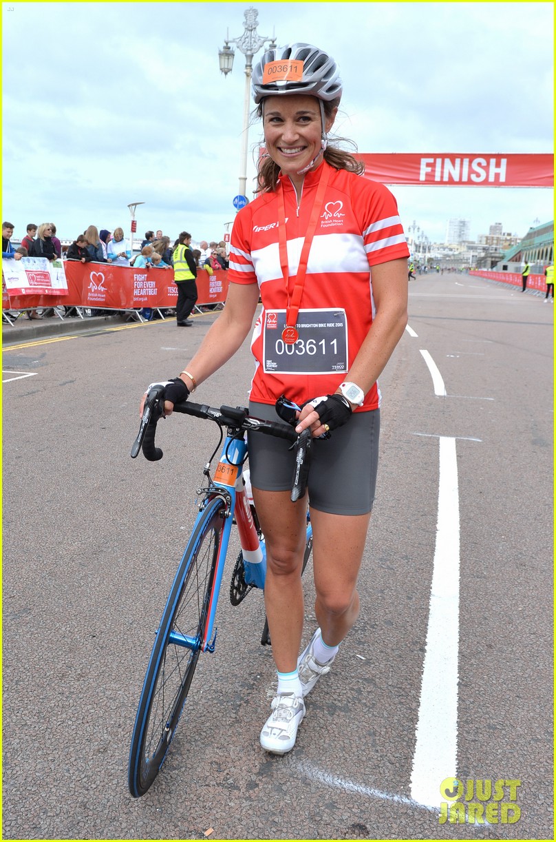 pippa middleton does a charity bike ride with brother james 11