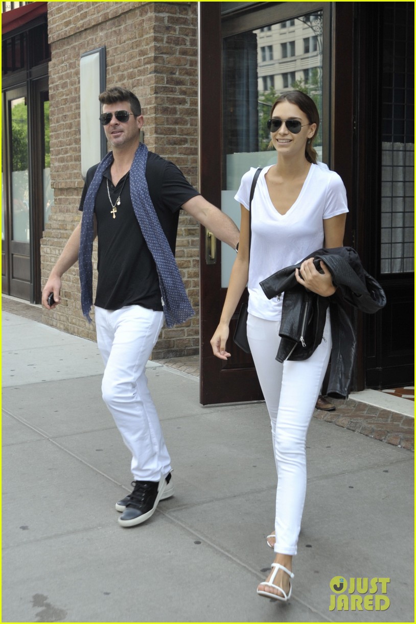 robin thicke april love geary match nyc 133393166