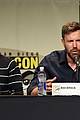 ben affleck makes first post split appearance at comic con 27