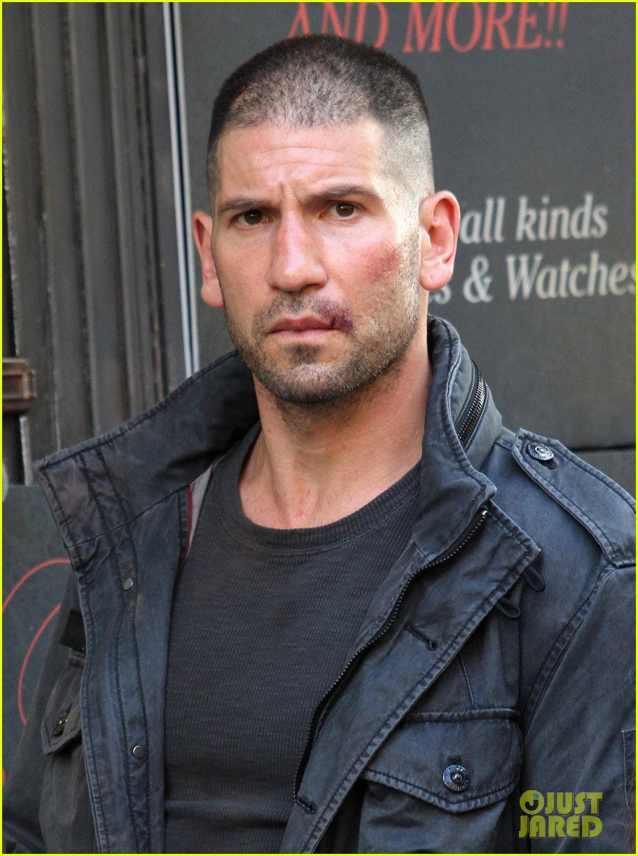 jon bernthal pictured as the punisher on daredevil set 03