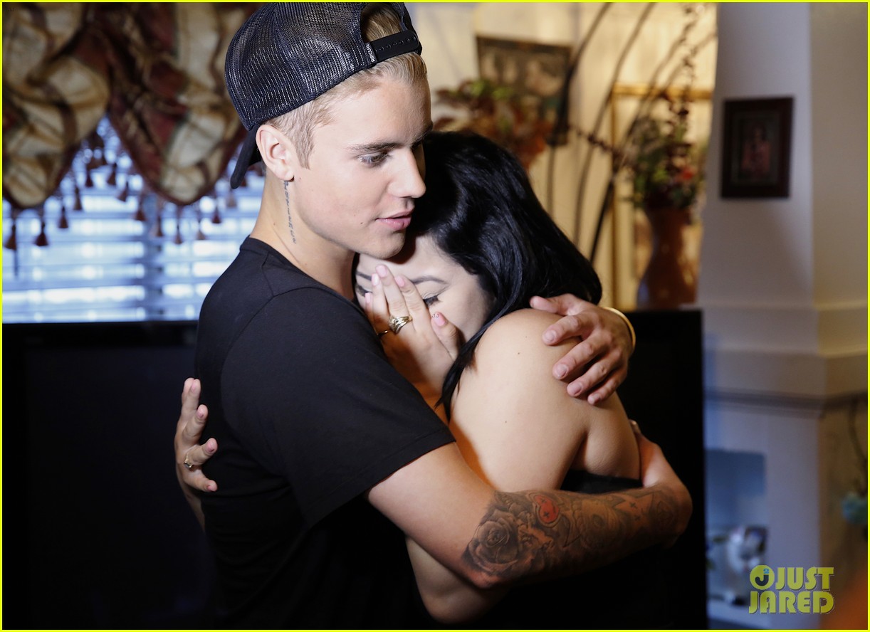 Justin Bieber has unfollowed his former mentor and close friend Usher on  Instagram. : r/popculturechat, image size:1222x888