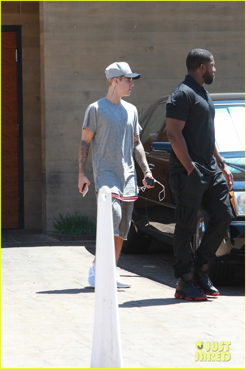Justin Bieber Shows His Support for Team Canada at the Special Olympics