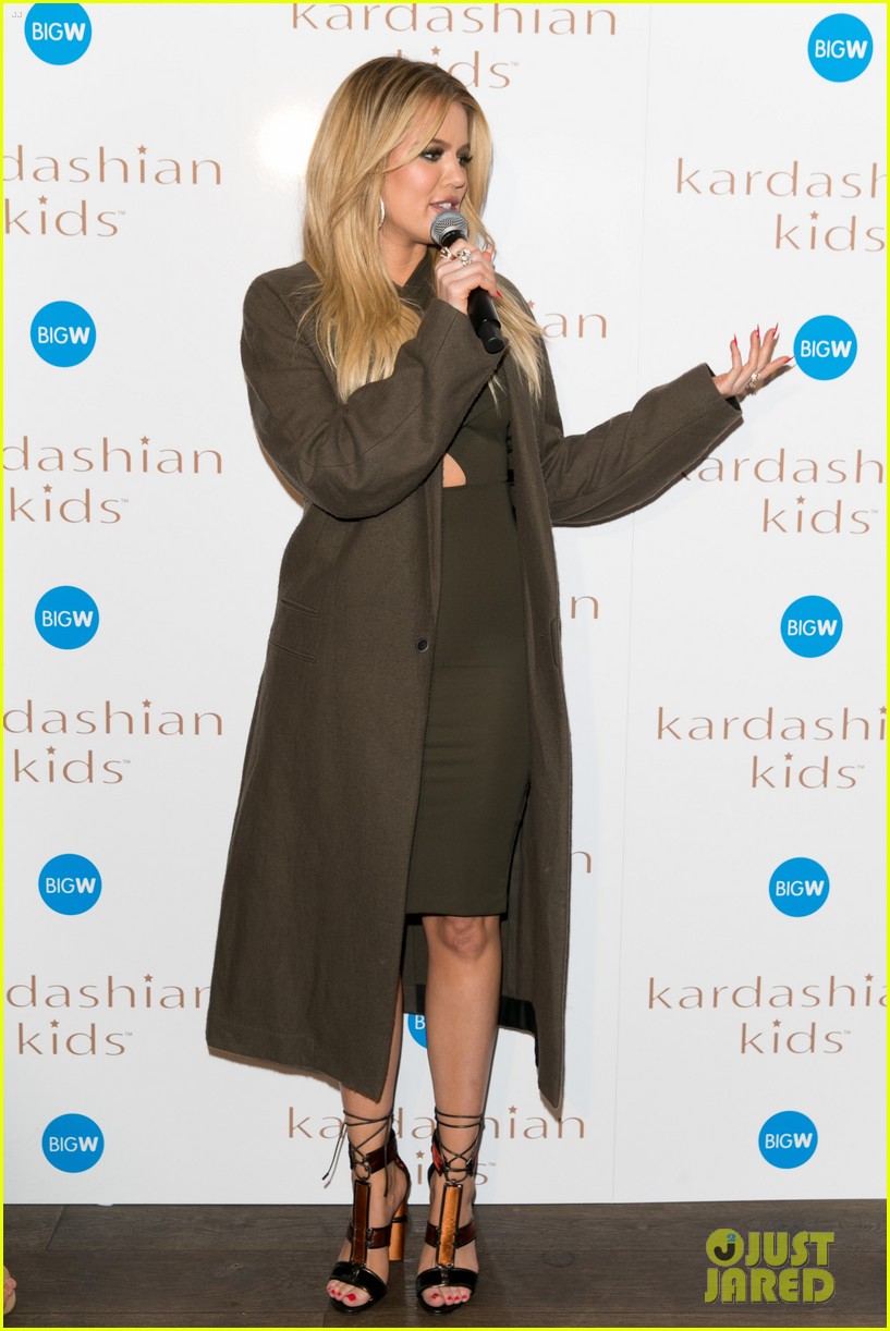 khloe kardashian promotes kardashian kids line 063426296