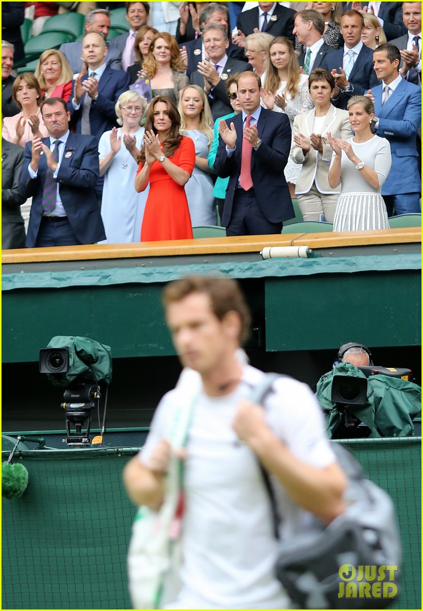 Prince William & Kate Middleton Cheer On Andy Murray at Wimbledon