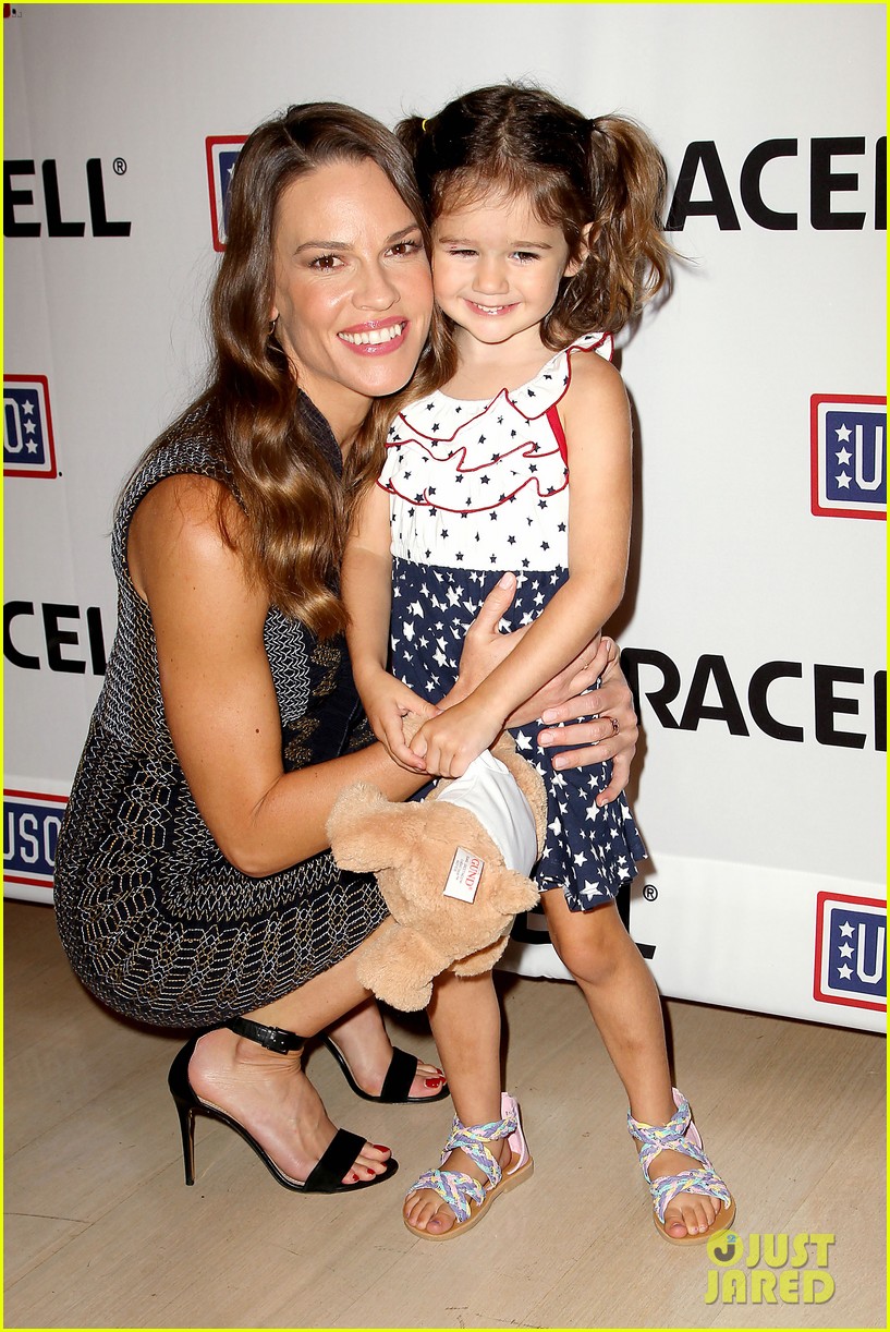 hilary swank put career on hold to care for ill father 193407436