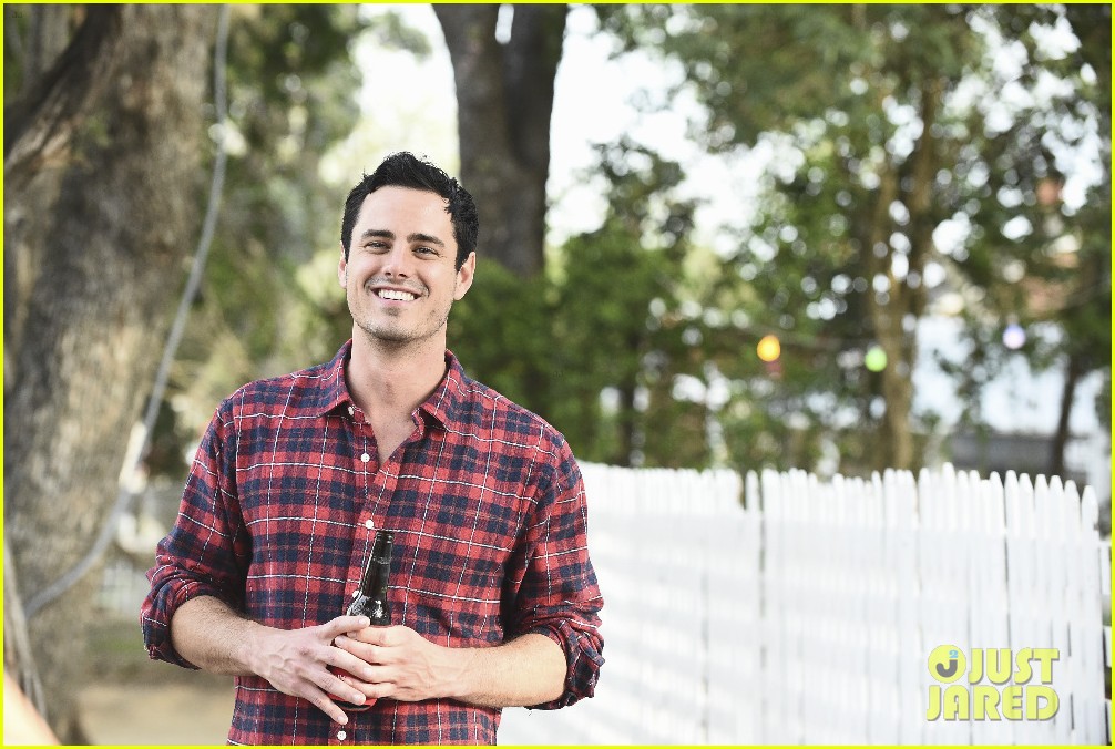 Ben Higgins Chosen as the Next 'Bachelor'! Photo 3445065 The