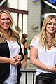hilary haylie duff team up to put an end to mommy judgement 02