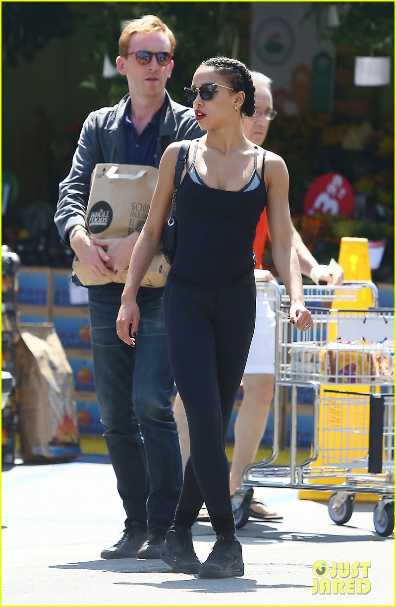 fka twigs whole foods grocery shopping 153444346
