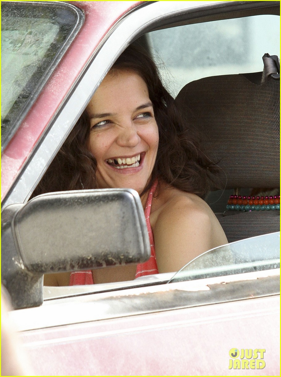 katie holmes on set directing all we know 073432999