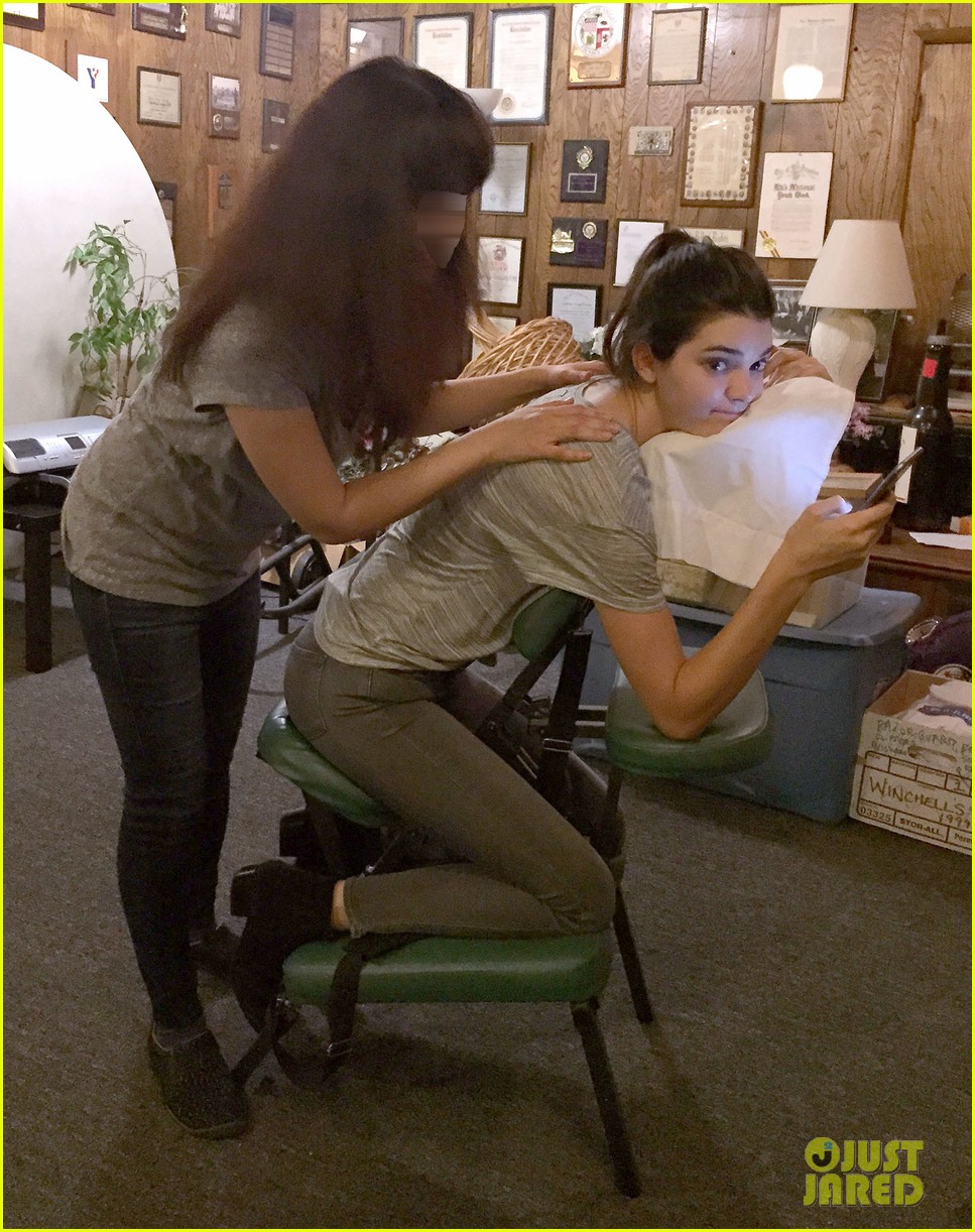 kendall jenner neck massage with hailey baldwin 033440396
