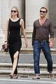 jude law girlfriend phillipa coan hold hands while sightseeing 01