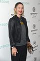 drew barrymore brings out the stars for refinery29s nyfw 29rooms presentation 03
