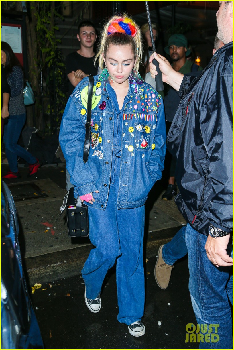 miley cyrus does double denim after snl rehearsal 233474053