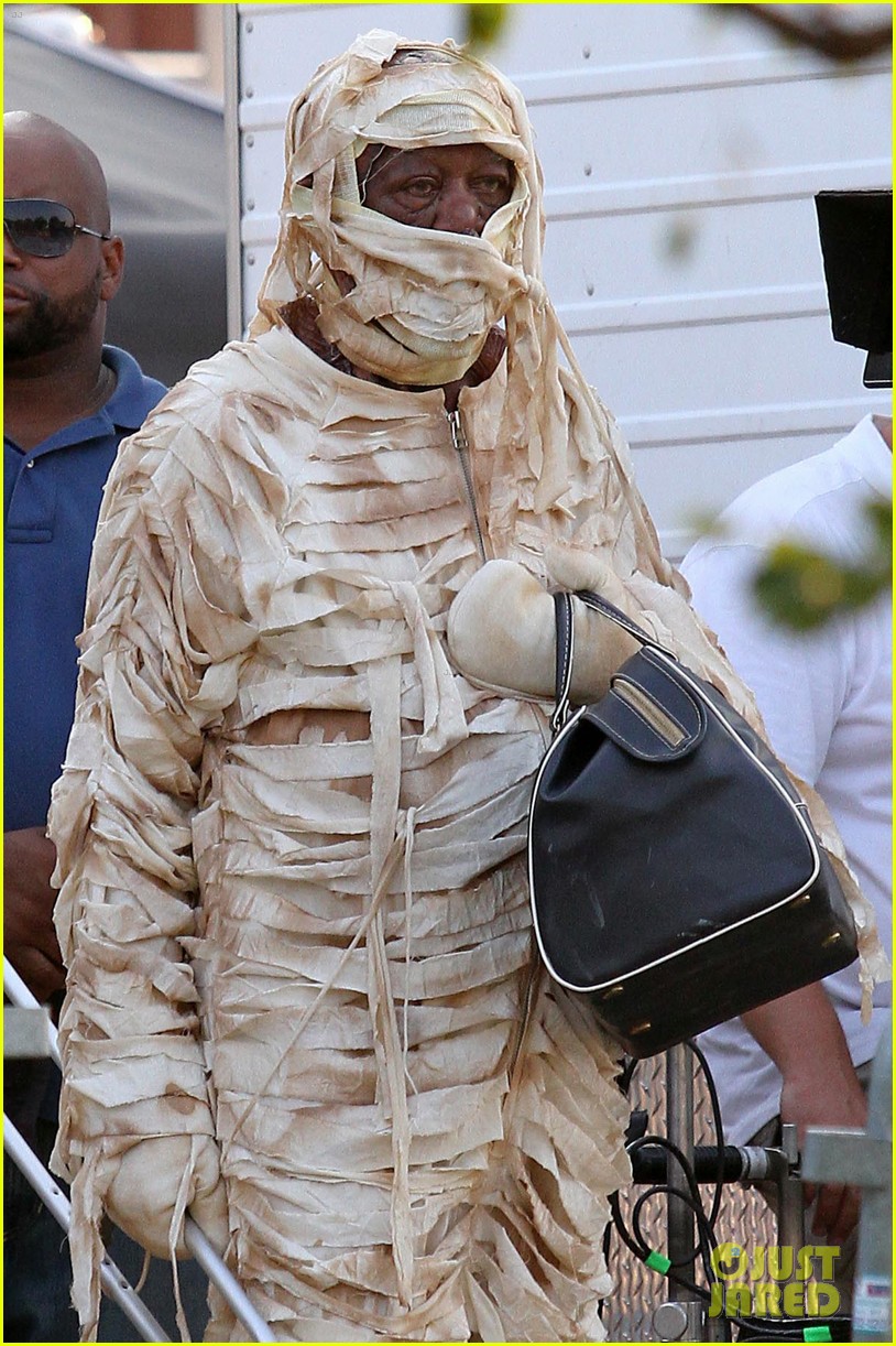 morgan freeman dressed as a mummy will make your day 023451386