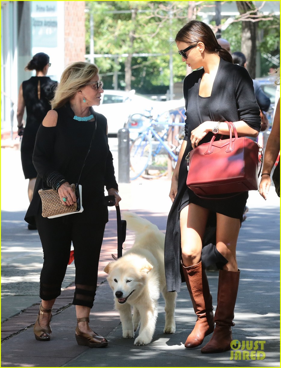 Irina Shayk Hangs Out with Bradley Cooper's Mom in NYC Photo 3460932