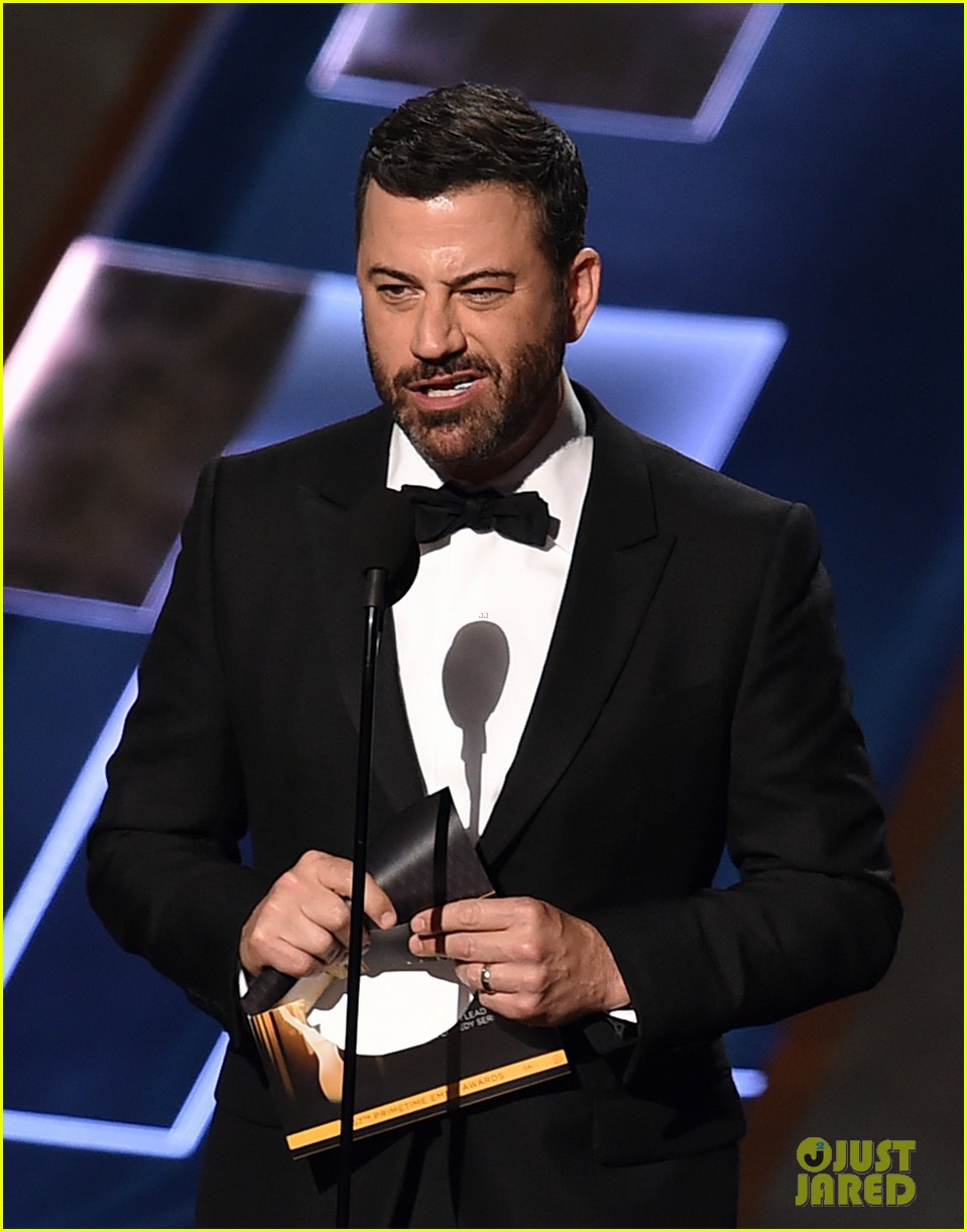 Jimmy Kimmel Ate the Emmys Winner Envelope! (Video) Photo 3467058