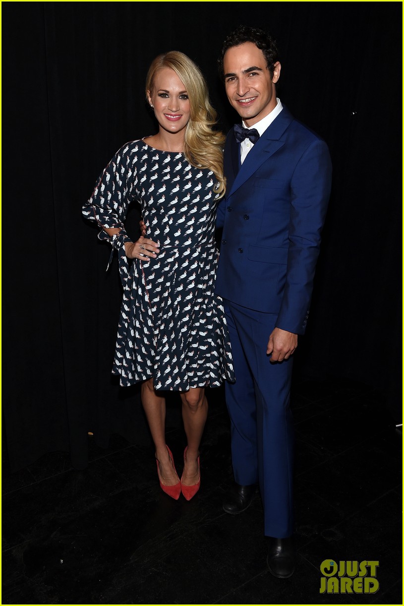 Carrie Underwood Guest Judges 'Project Runway' NYFW Show with Heidi