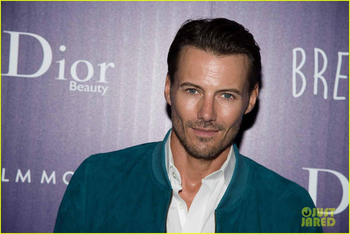 Maggie Q Shows Off Engagement Ring at 'Breathe' Screening! Photo