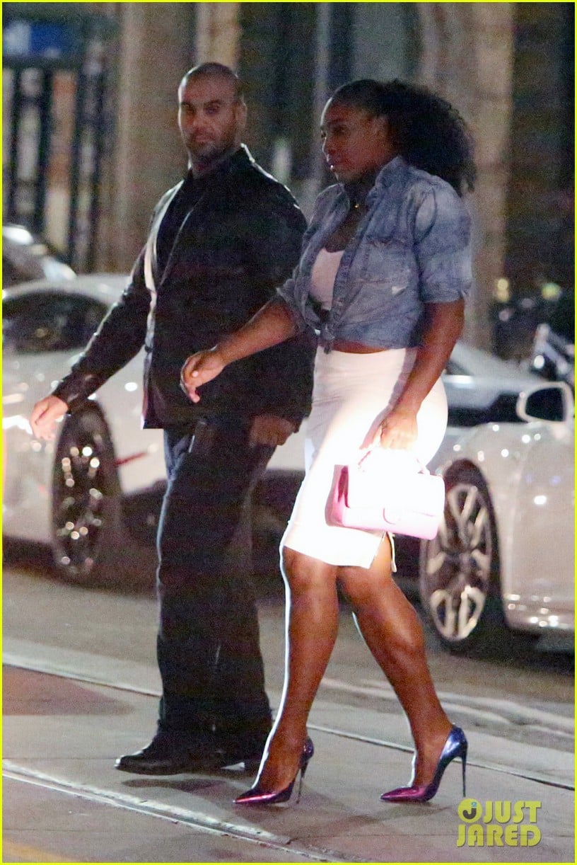 Serena Williams Supports Rumored Boyfriend Drake at His Restaurant