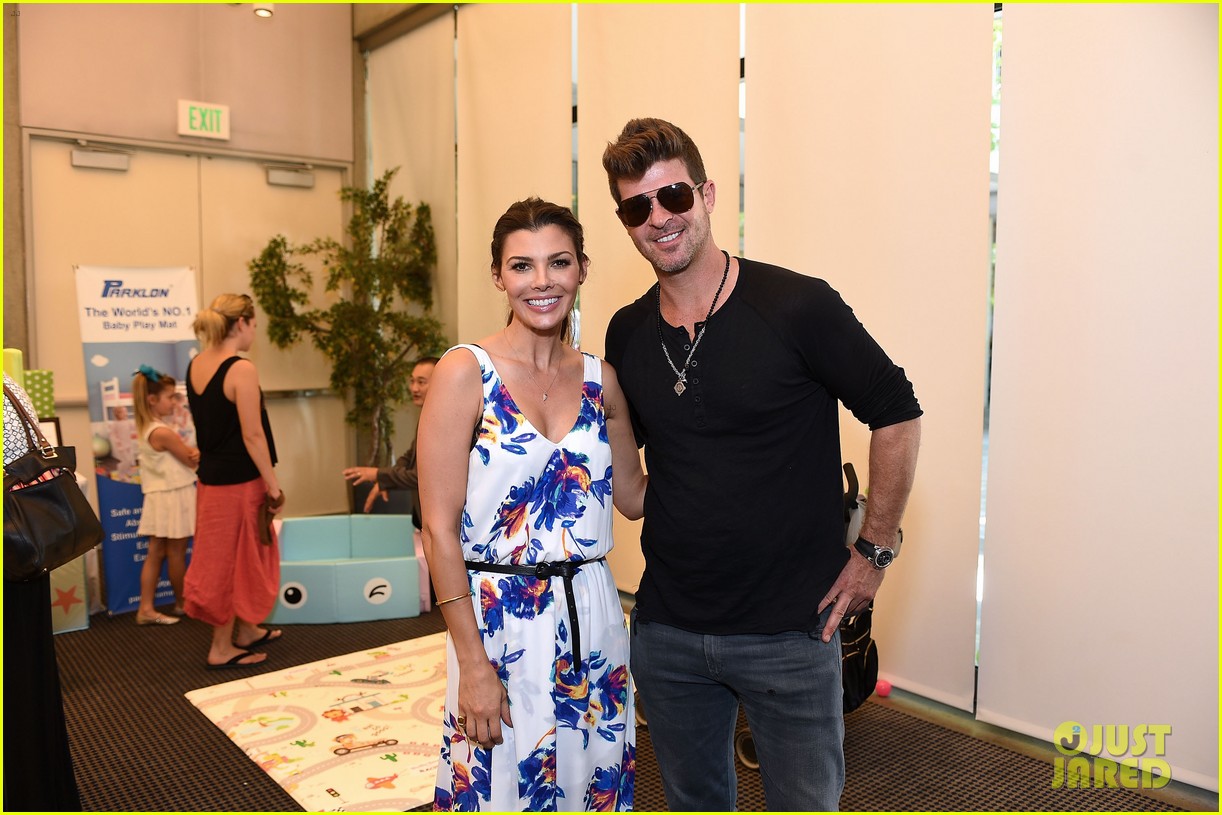 Robin Thicke & Selma Blair Bring Their Kids To Car Seat Safety