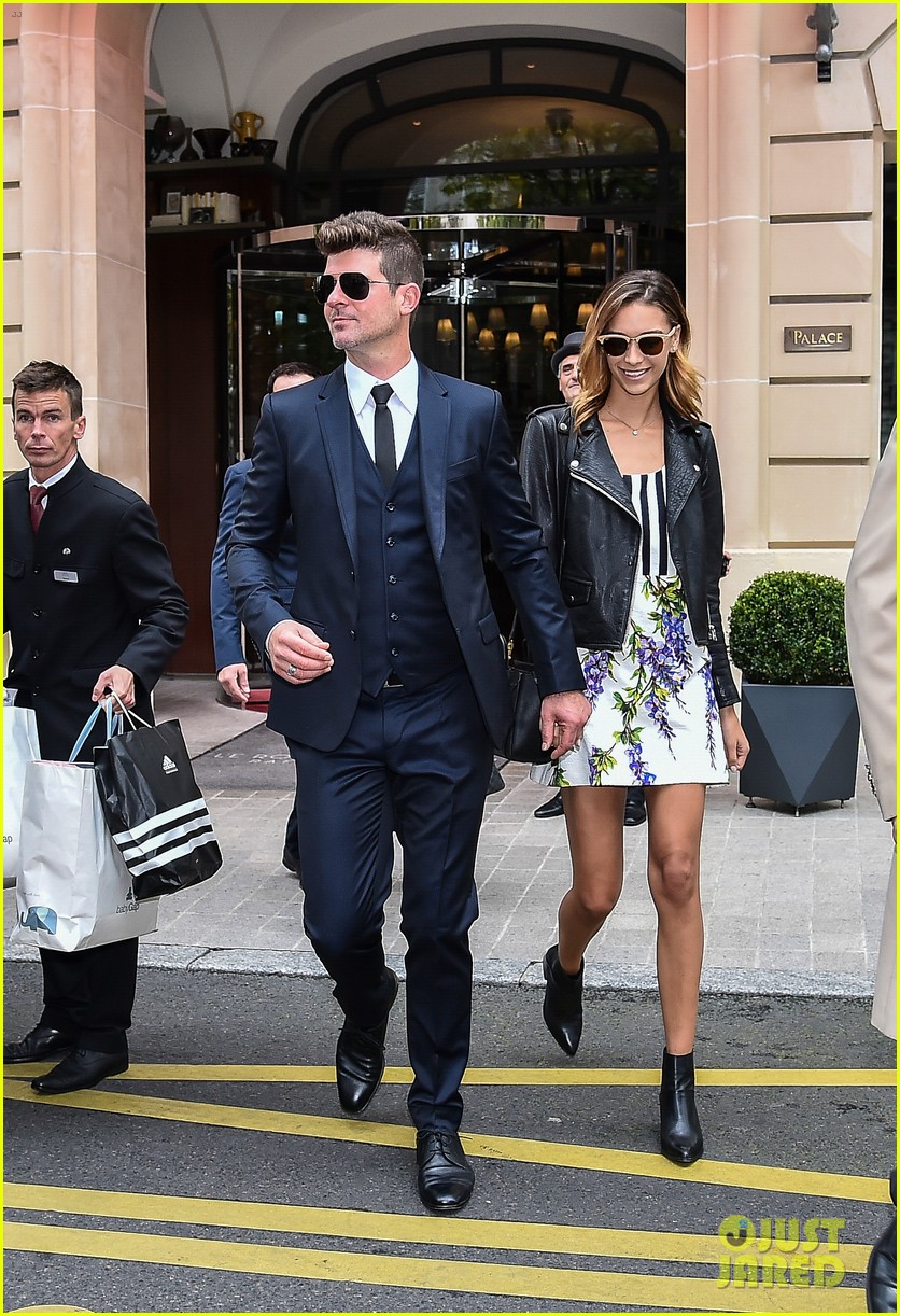 robin thicke april love geary sightseeing paris 21