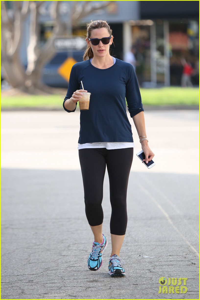 Ben Affleck Is Getting His Buff Batman Body Back!: Photo 3485786 | Ben ...