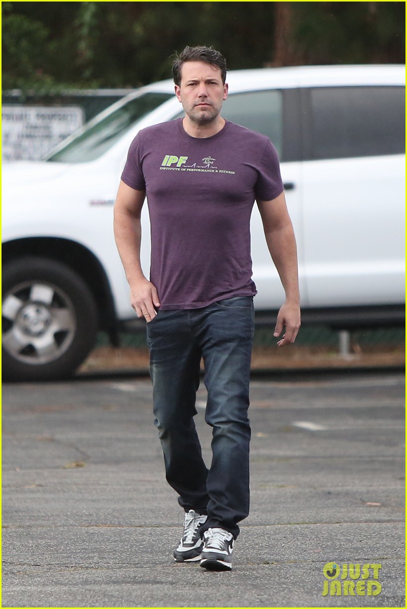 Ben Affleck Is Getting His Buff Batman Body Back!: Photo 3485809 | Ben ...